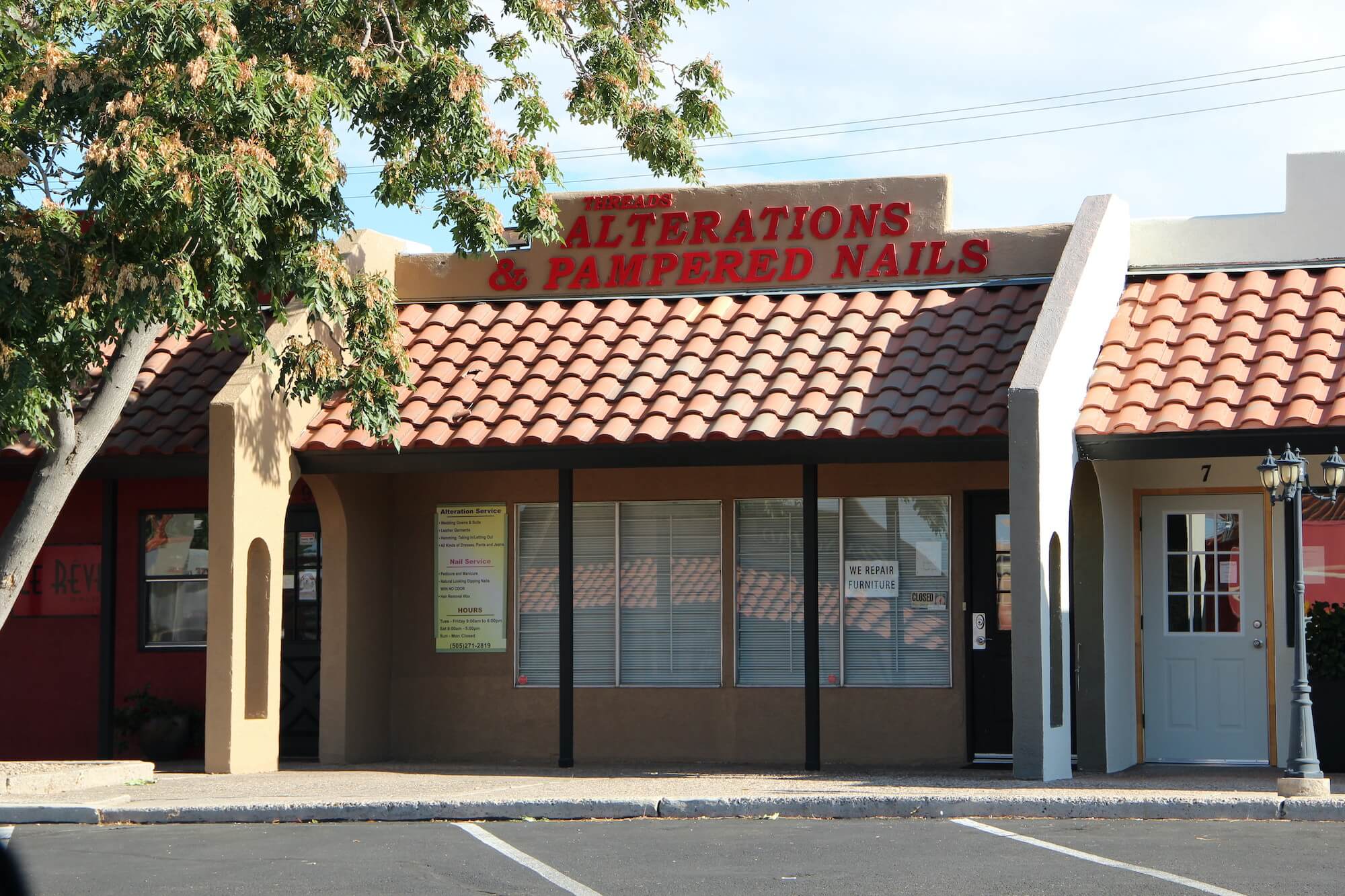 Picture of Threads Alterations & Pampered Nails	3107 Eubank Blvd NE Suite 8, Albuquerque, NM 87111